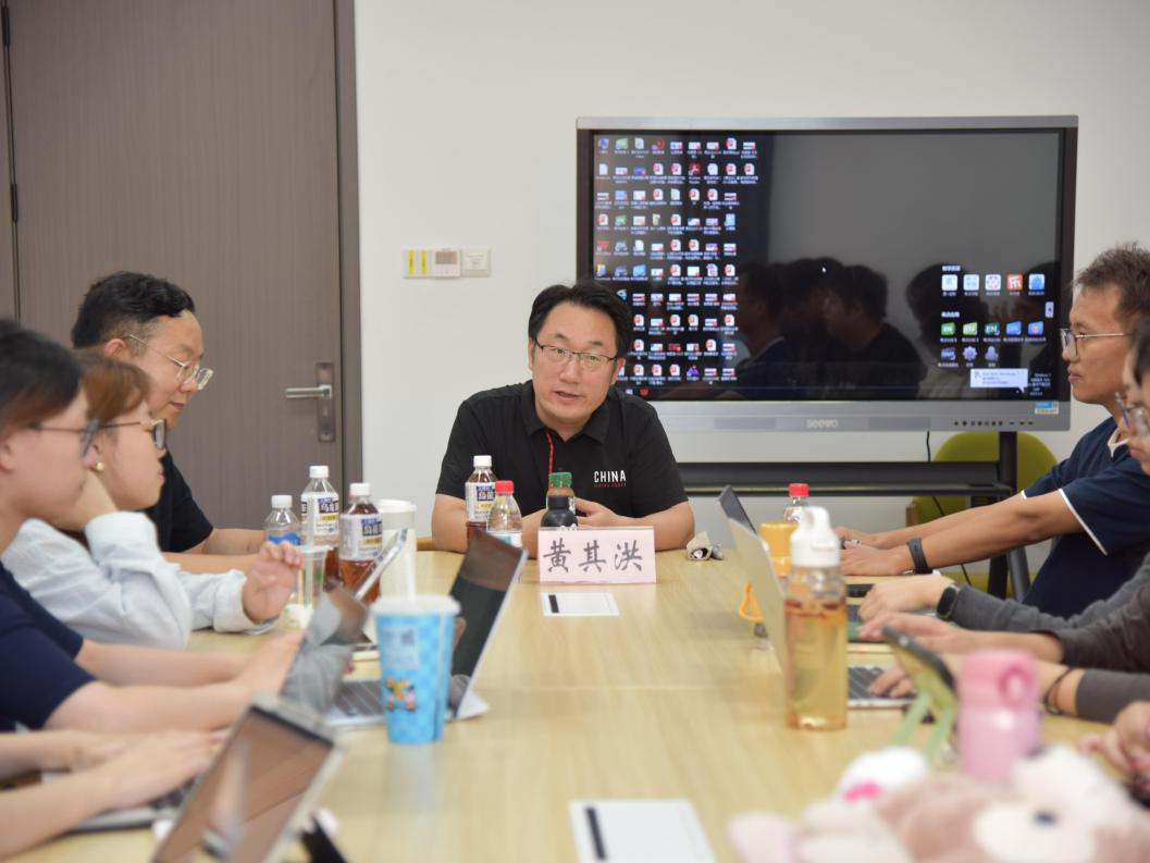 黄其洪教授应邀到华东政法大学马克思主义学院做三场学术交流